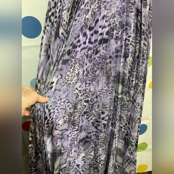 Tony Bowls La Gala Purple Leopard Pleated Maxi Gown - Picture 14 of 14